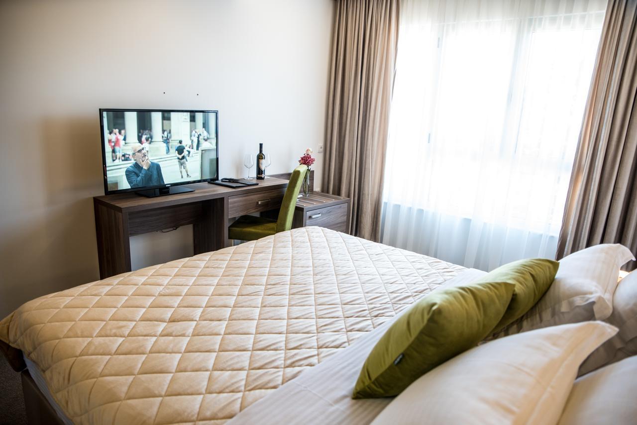 Boutique Hotel "Salina" Ulcinj Exterior foto